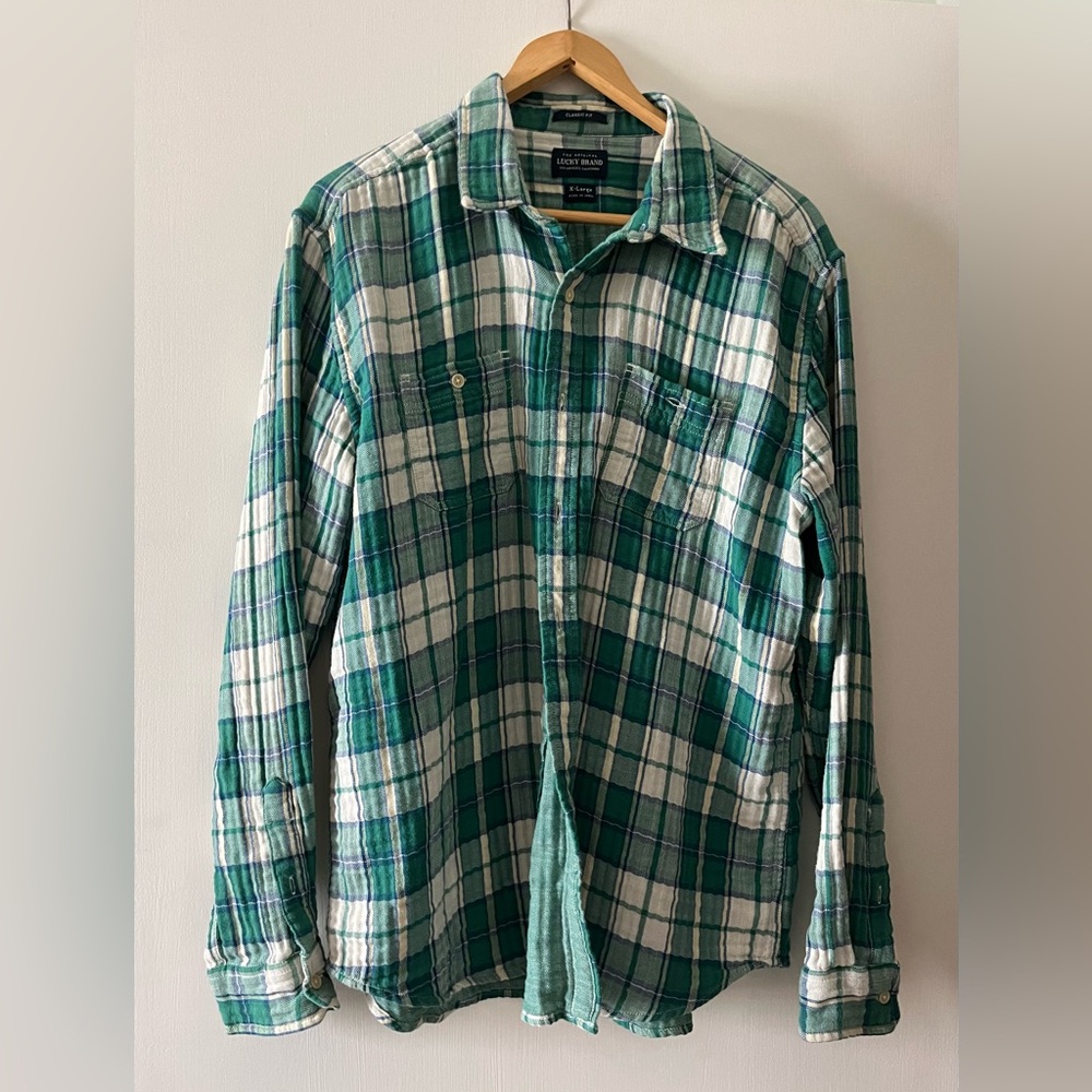 Men’s Lucky Brand plaid shirt.
